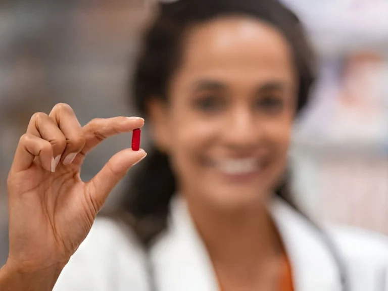 Isotretinoin 20 mg Kapseln: Wirkung, Anwendung & wichtige Hinweise zur Aknebehandlung